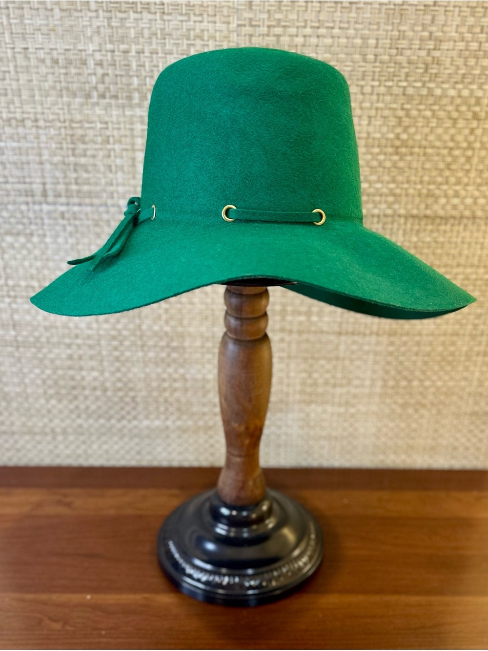 VTG 1950s-60s Emerald Green Wool Felt Slouch Hat Neumann-Endler & Henry Pollack
